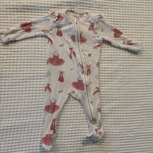Angel Dear Ribbed Ballerina Girly Footie Sleeper: 3-6 months